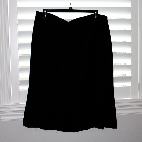Jones Studio skirt - Picture 1 of 2